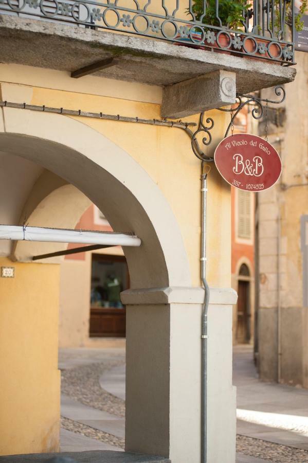 Al Vicolo Del Gallo Varallo Exterior foto